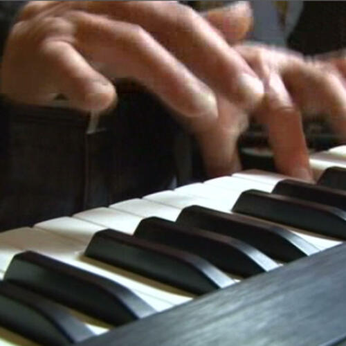 Hands-3